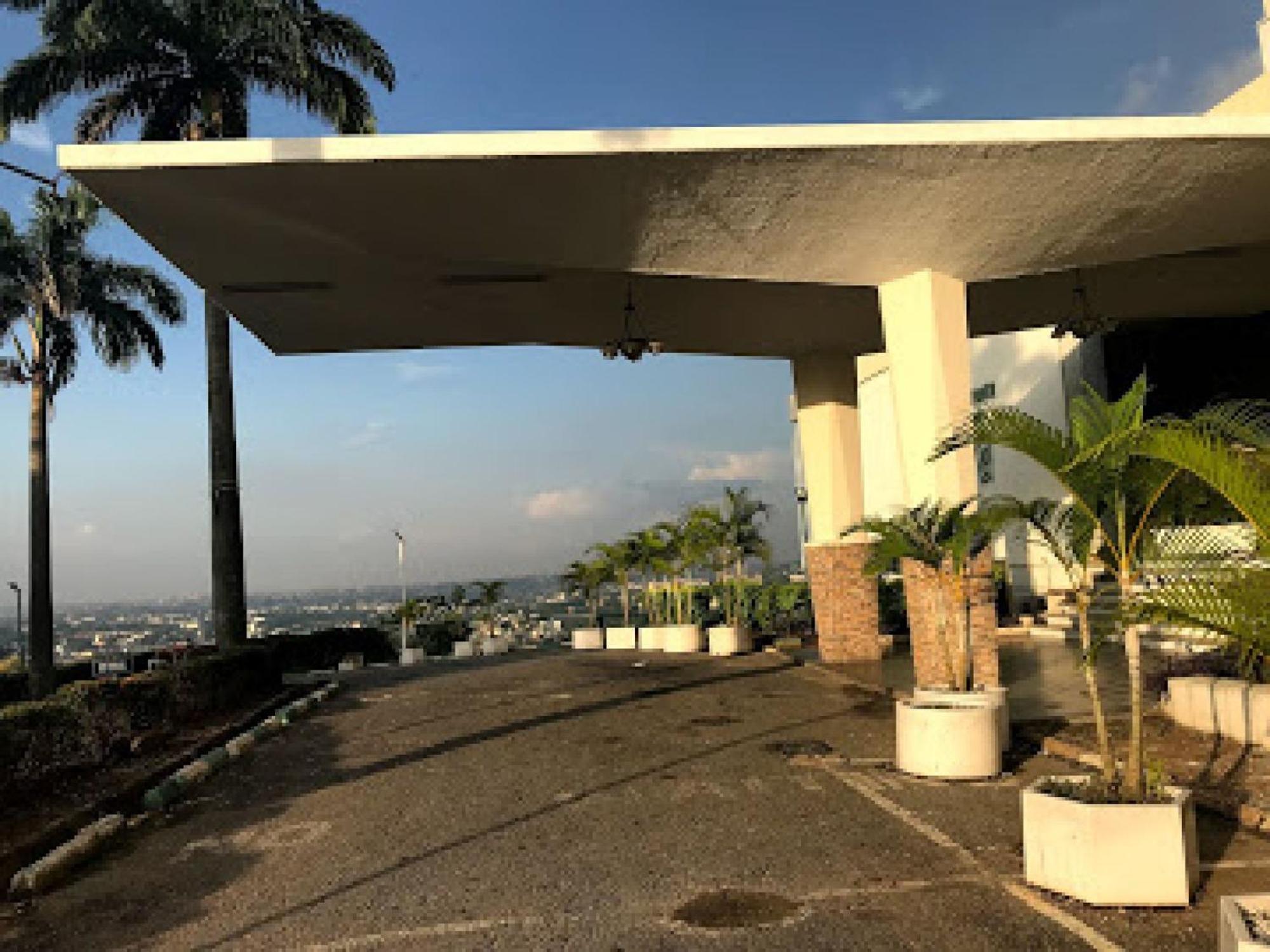 Room In Lodge - Premier Hotel-Ibadan Exterior foto